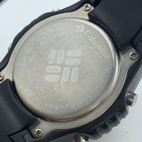 Columbia CL-5037 Day Date Indicator Light Up Mens 44mm watch 100m WR runs - Picture 8 of 8